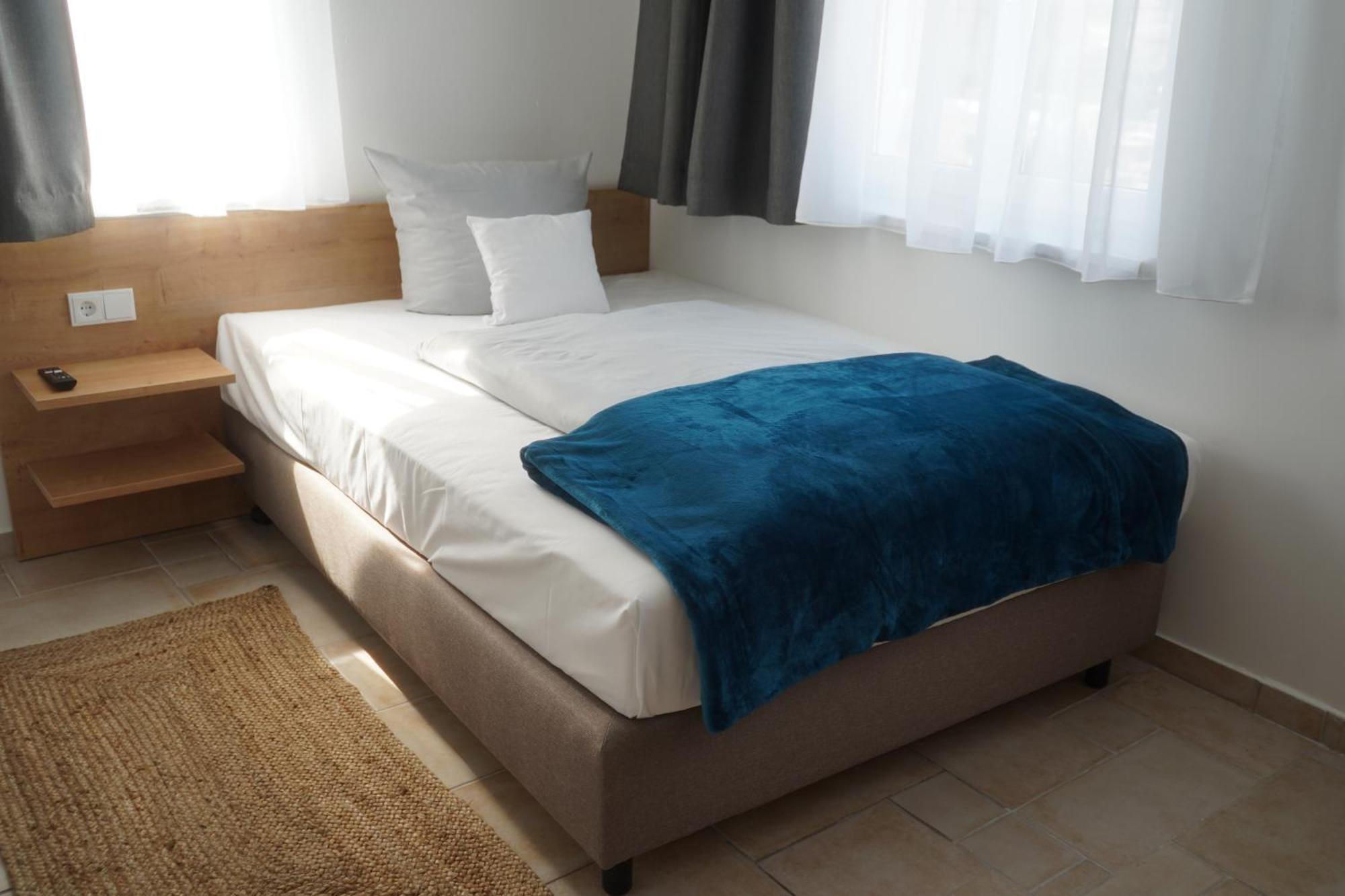 Eco Motel Wallersdorf Экстерьер фото
