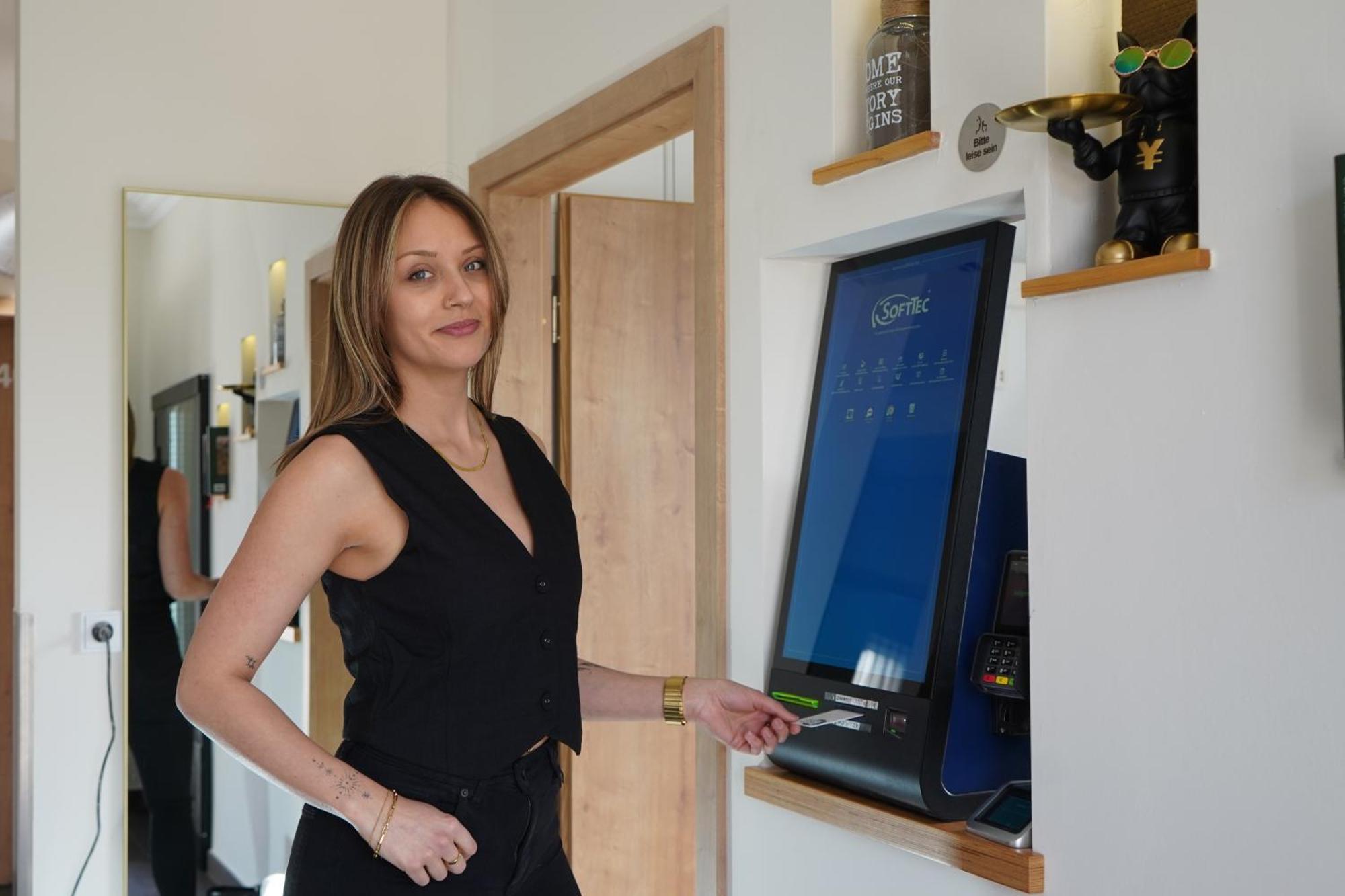 Eco Motel Wallersdorf Экстерьер фото
